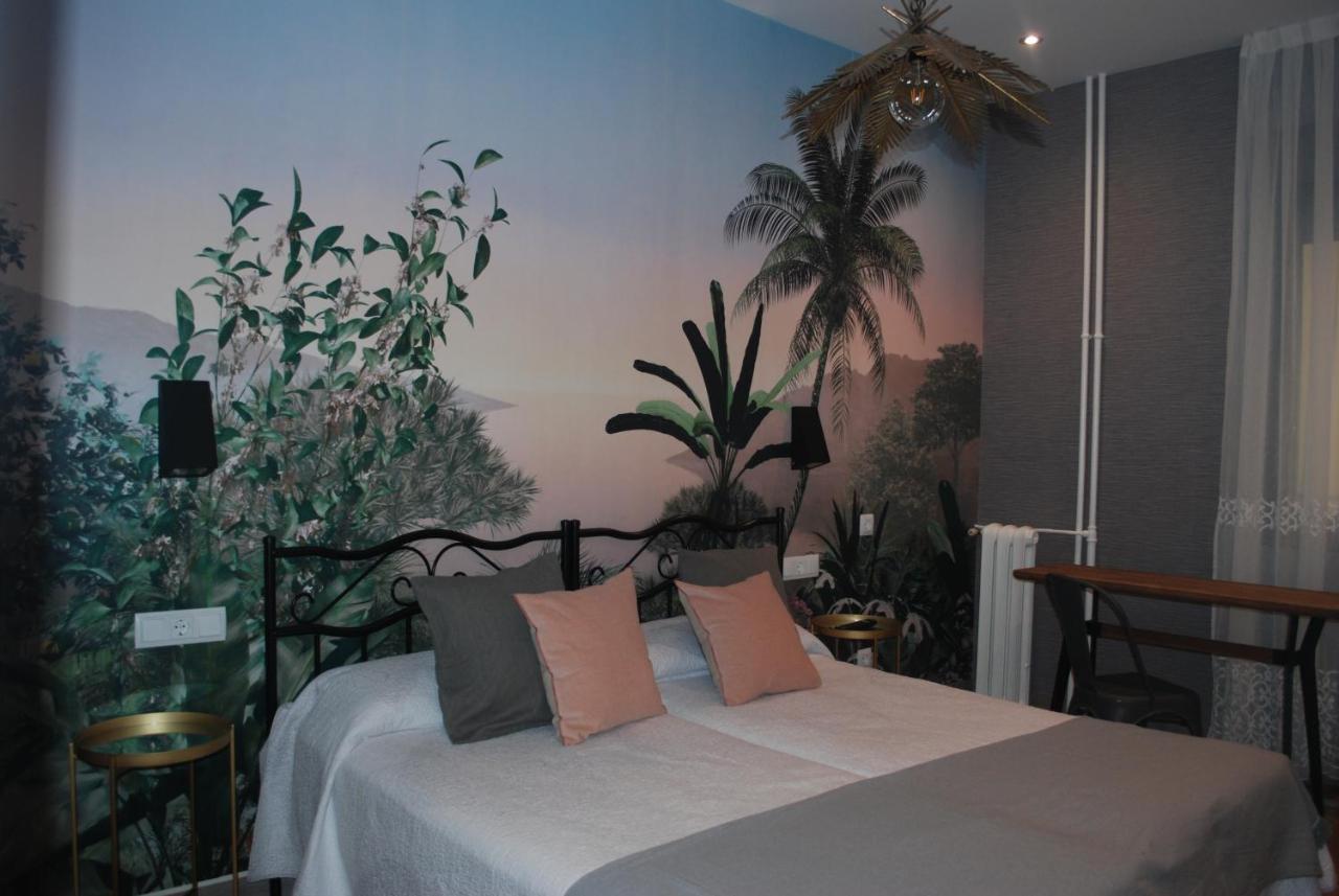 Hostal Avenida Madrid Buitenkant foto